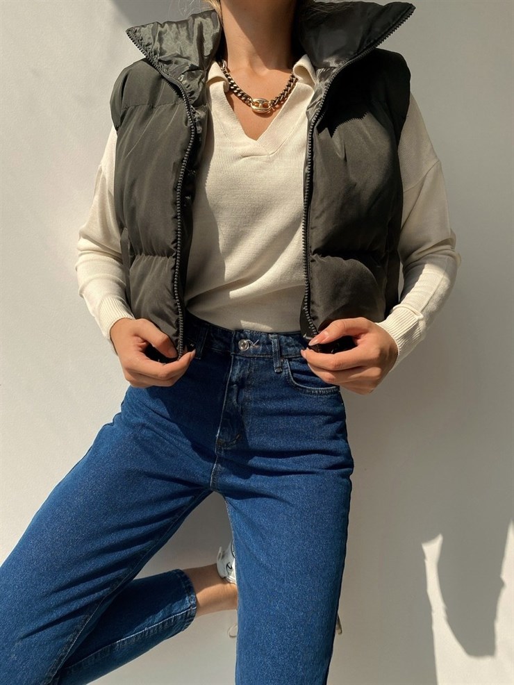 Kısa Şişme Dik Yaka Kadın Haki Yelek 22K000037