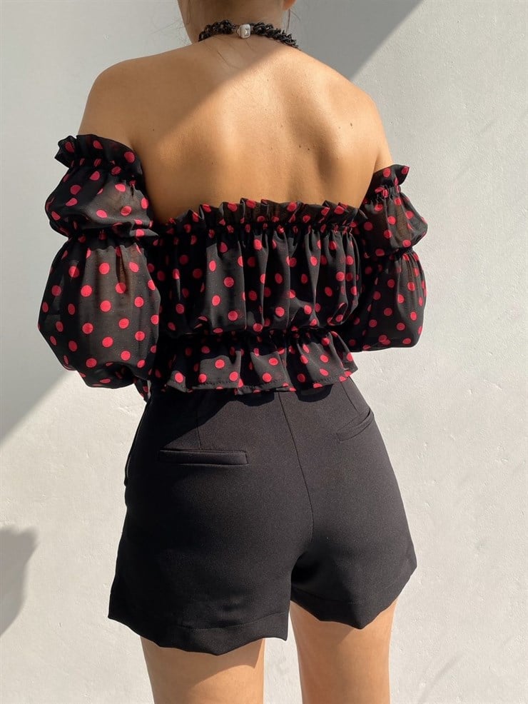 Klasik Yanı Fermuarlı Kadın Siyah Şort 21Y000437