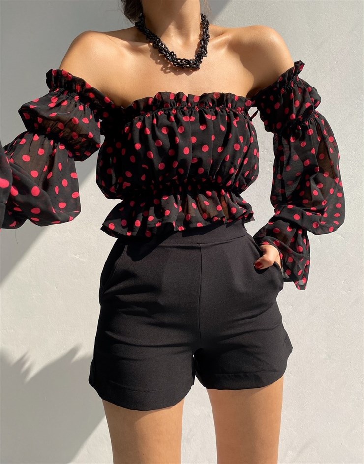 Klasik Yanı Fermuarlı Kadın Siyah Şort 21Y000437