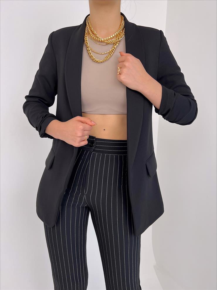 Kol Ucu Büzgü Detaylı Kruvaze Yaka Deasia Kadın Siyah Blazer Ceket 23Y000020