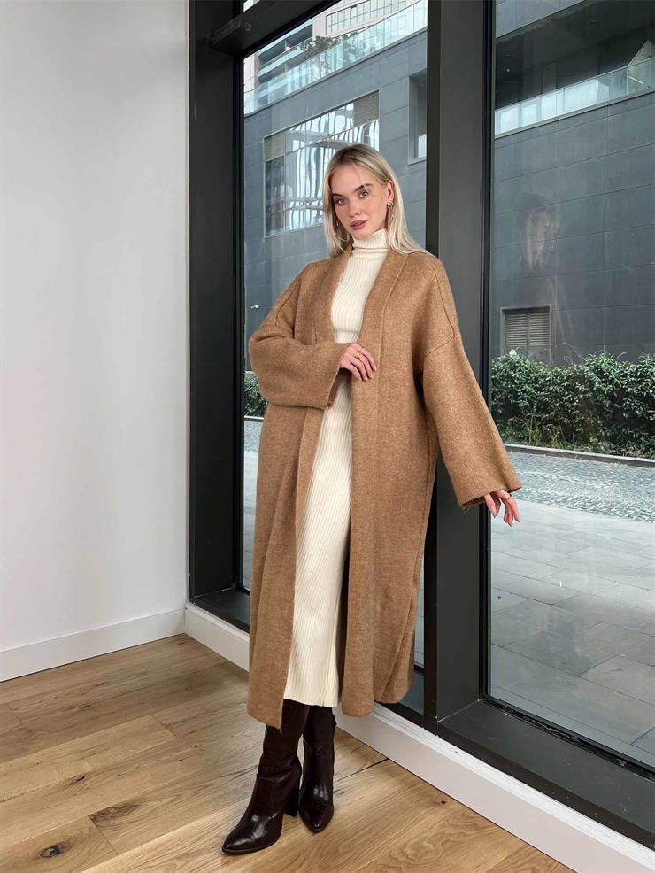 Kolları Bol Alens Kadın Camel Salaş Triko Hırka 24k000176