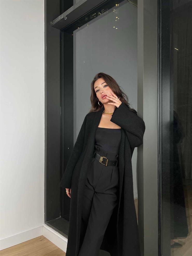 Kolları Bol Alens Kadın Siyah Salaş Triko Hırka 24k000176