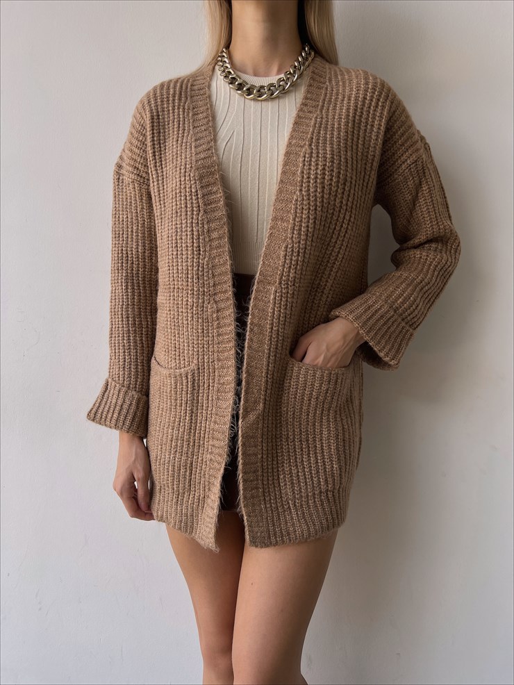 Kolları Katlama Detaylı Cepli Örme Roderika Kadın Bej Hırka 23K000011