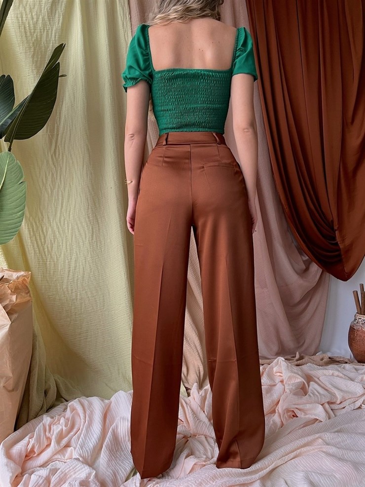 Korse Düçük Omuz Danna Kadın Yeşil Crop Bluz 22K000529