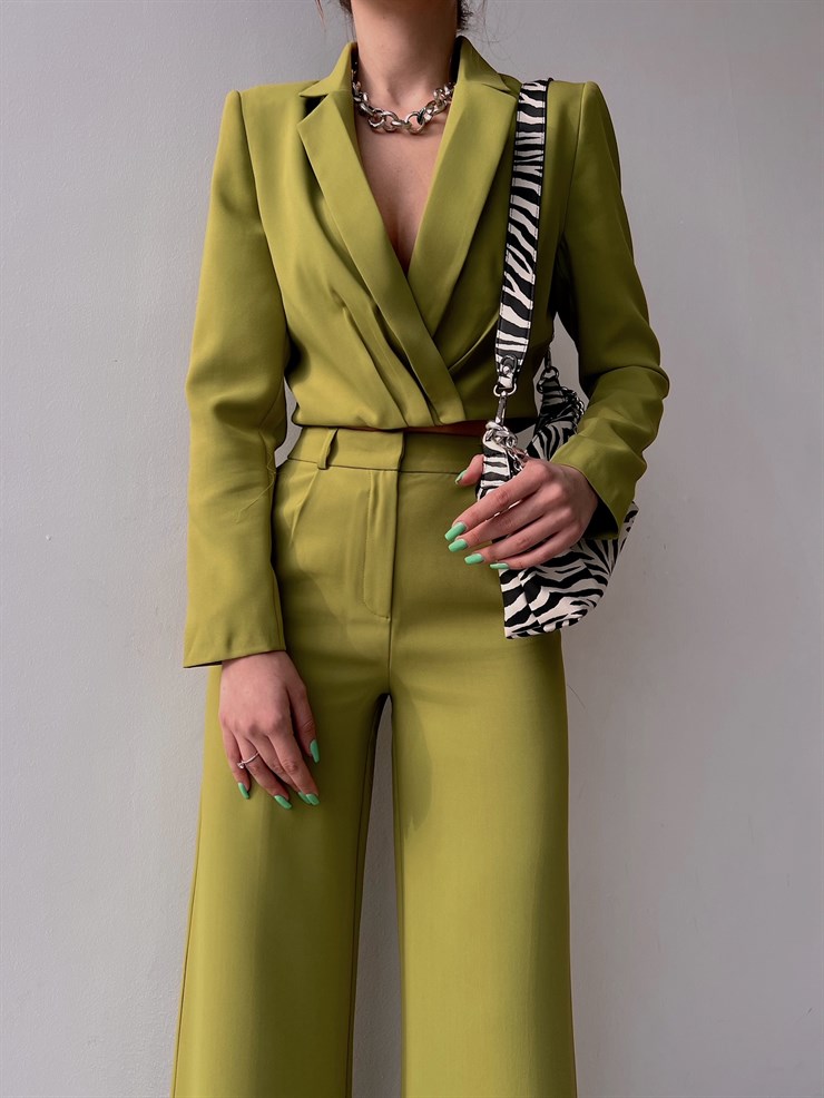 Kruvaze Beli Drapeli Alize Kadın Yeşil Crop Ceket 22Y000060