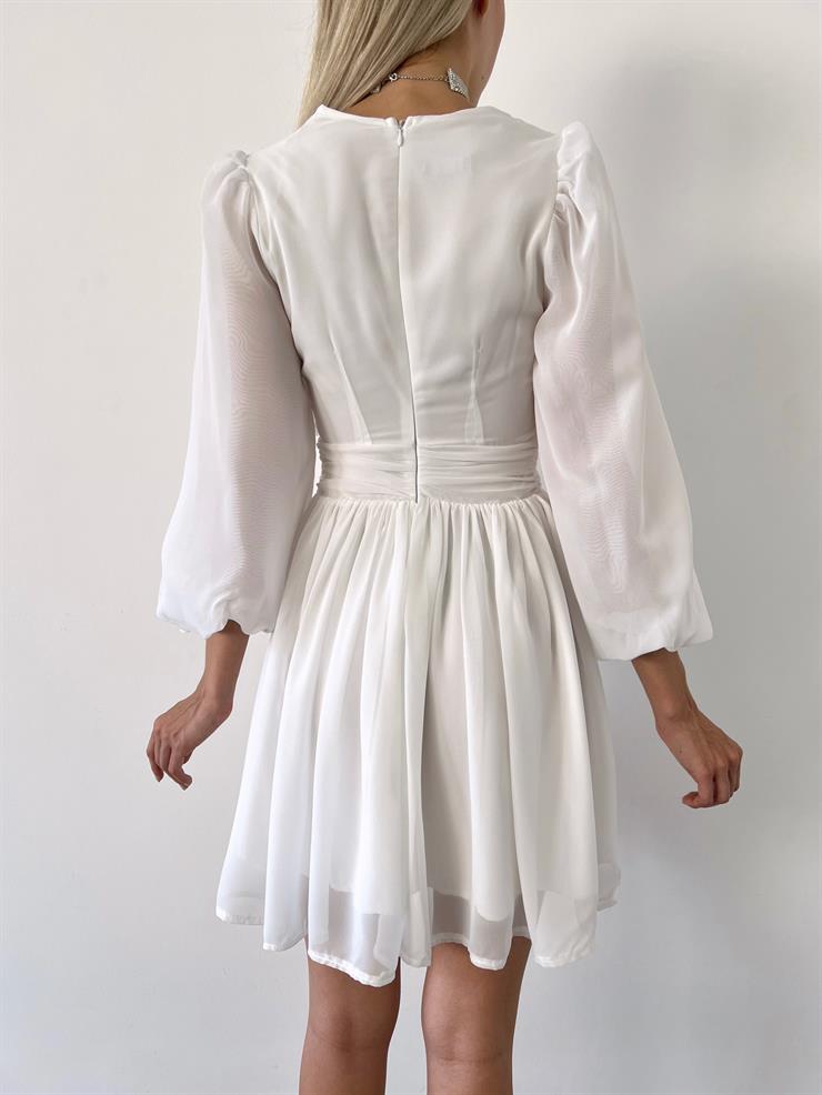Kruvaze Yaka Belden Oturtmalı Vette Kadın Beyaz Şifon Mini Elbise 23Y000075