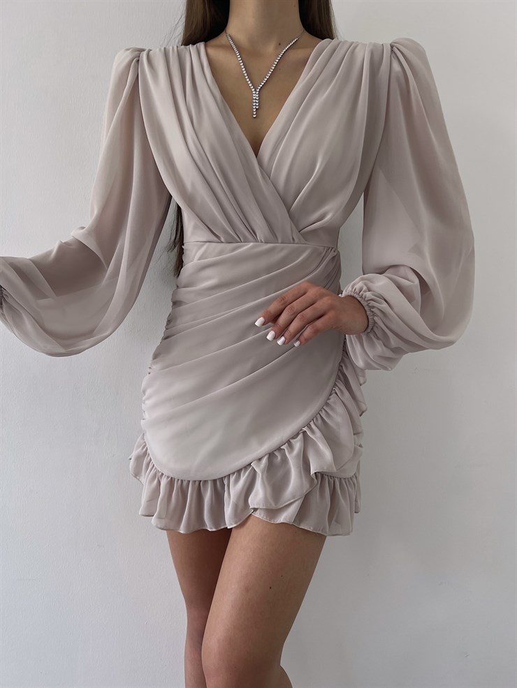 Kruvaze Yaka Drapeli Etek Kısmı Fırfırlı Amara Kadın Taş Renk Mini Elbise 22Y000015