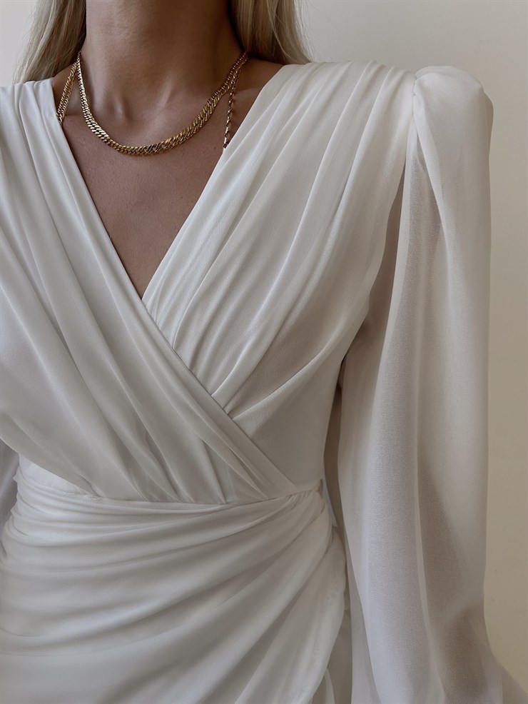 Kruvaze Yaka Drapeli Etek Kısmı Fırfırlı Amara Kadın Beyaz Mini Elbise 22Y000015