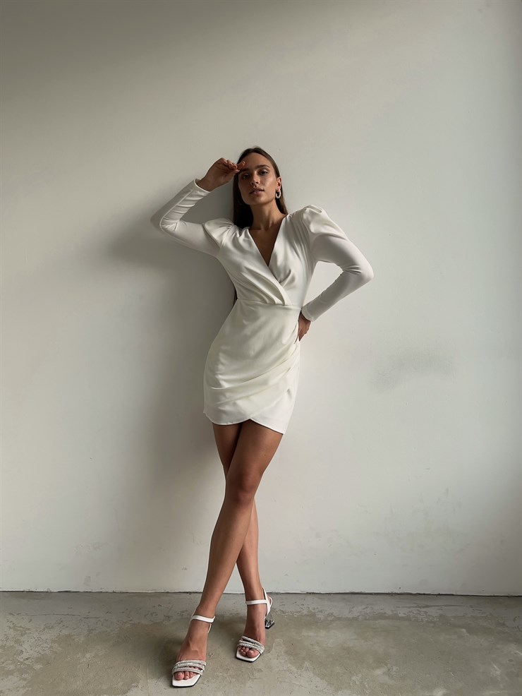 Kruvaze Yaka Eteği Drape Uzun Kol Boris Kadın Beyaz Mini Elbise 23K000031