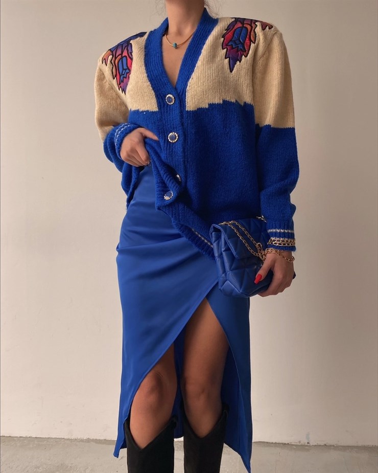 Kruvaze Yandan Yırtmaçlı Drape Kadın Saks Etek 22K000374