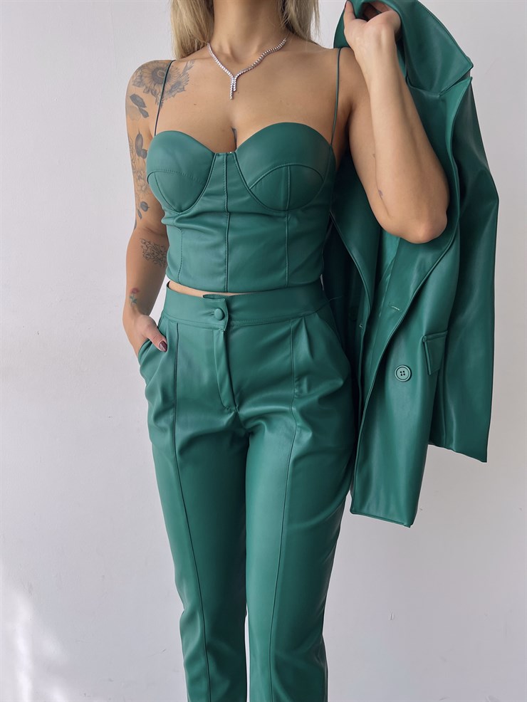 Kuplu Bluz Blazer Ceket Ve Pantolon Eline Kadın Yeşil Vegan Deri Üçlü Takım 23K000171