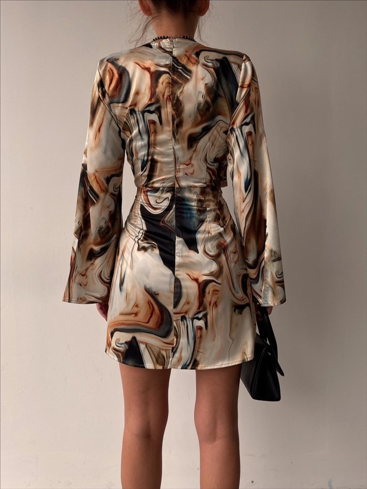 Kuruvaze Geniş Kol Desenli Aglae Kadın Bej Mini Elbise 22K000373