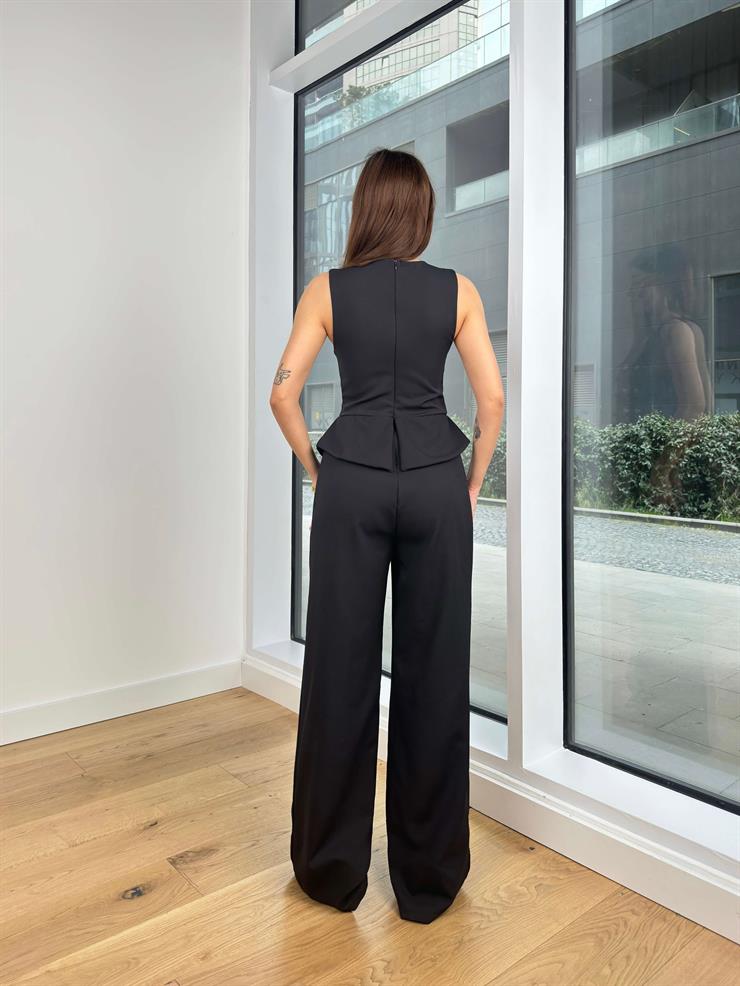 Kalın Askılı Düğme Detaylı Bol Paça Ladey Kadın Siyah Tulum 24Y121
