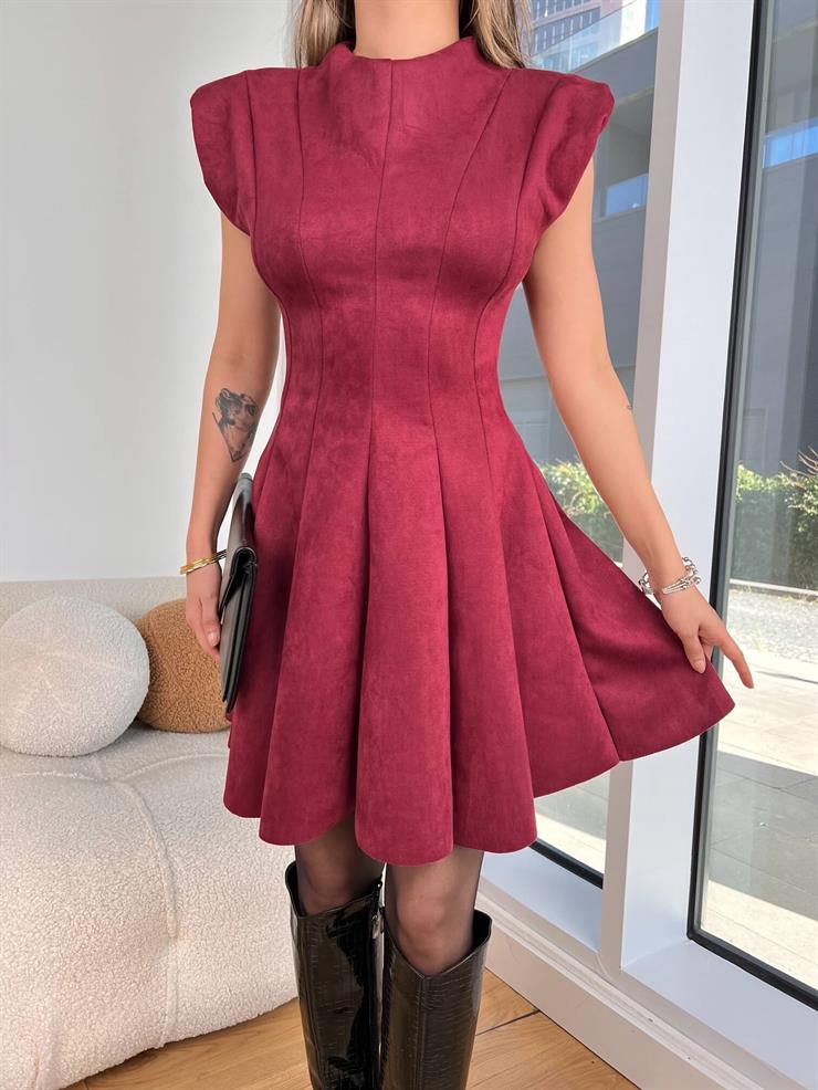 Yarım Boğazlı Kolsuz Eteği Pileli Lande Bordo Kadın Mini Süet Elbise 25K425