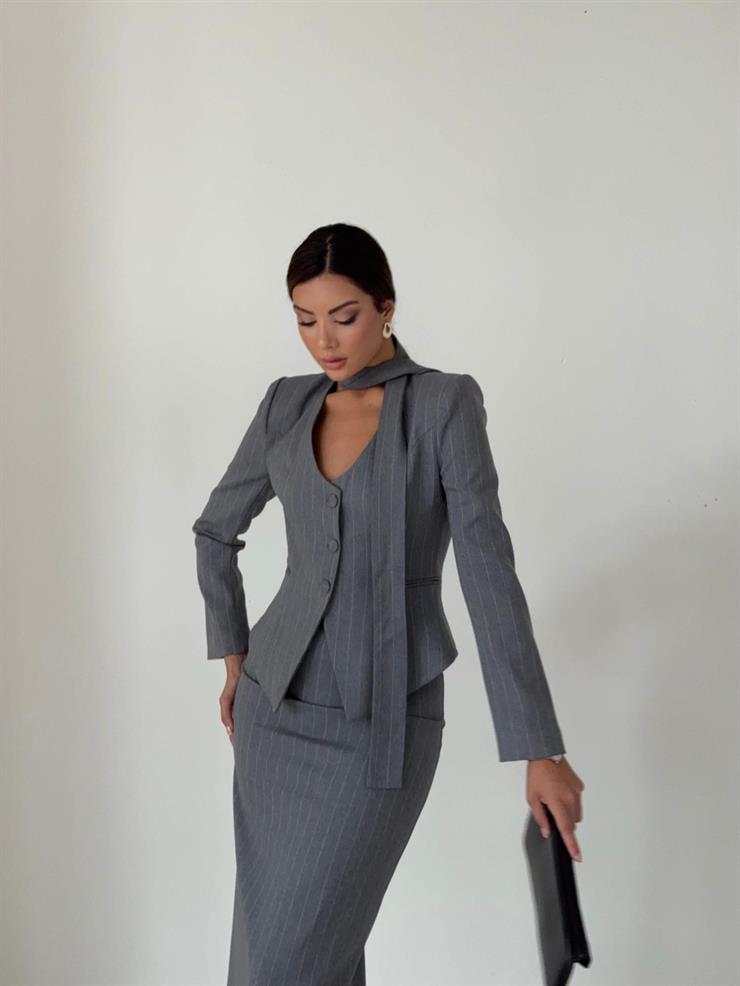 Düğmeli Vatka Detaylı Landi Gri Kadın Ceket 26K031