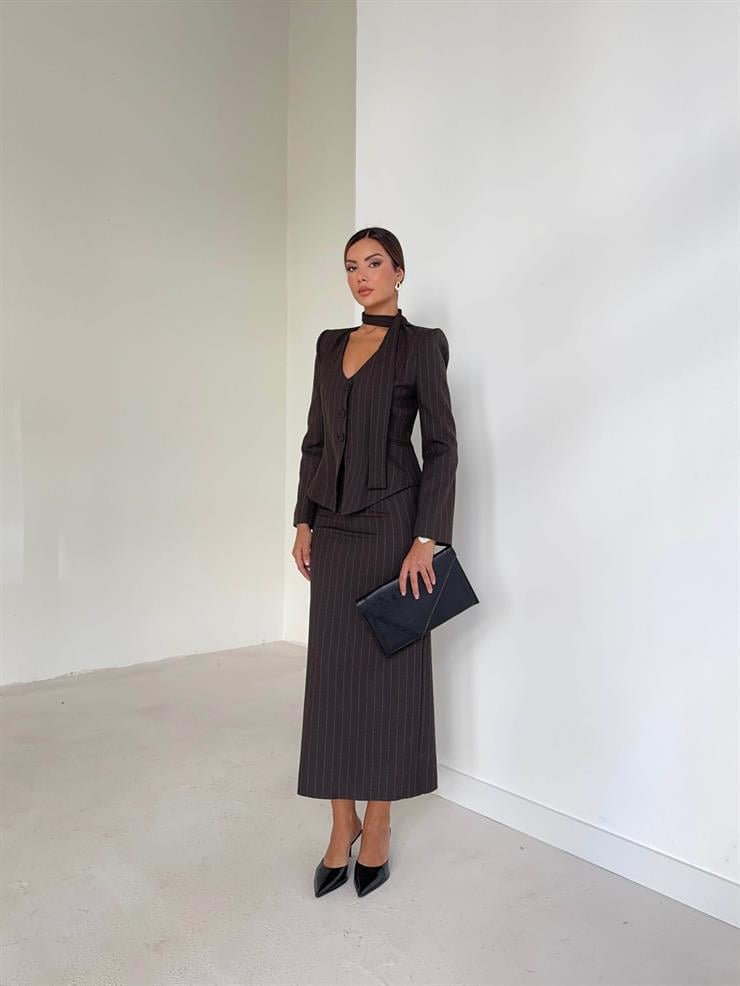 Düğmeli Vatka Detaylı Landi Kahve Kadın Ceket 26K031