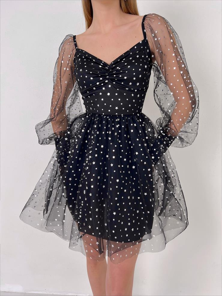 Göğüs Kısmı Drape Detaylı Kolları Tül Yıldız Detaylı Larry Kadın Siyah Mini Tül Elbise 23Y000116