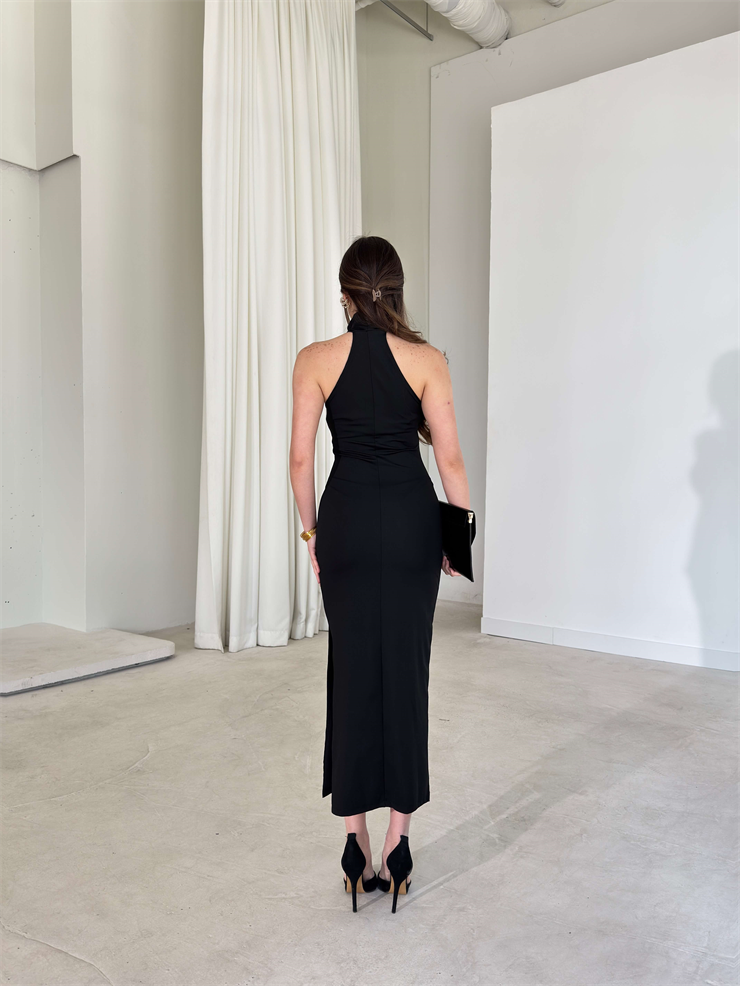 Aksesuarlı Boğazlı Yırtmaçlı Larve Siyah Kadın Elbise 26Y095