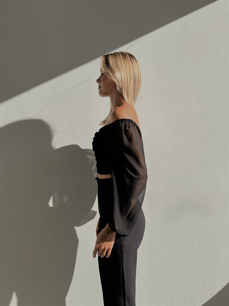 Lastikli Kol Göğüsü Drape Düğme Detay Tyra Kadın Siyah Bluz 22K000570