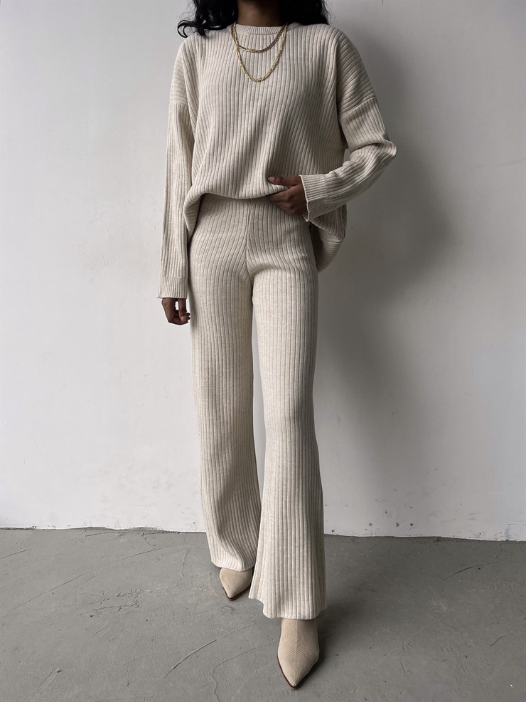 Bisiklet Yaka Geniş Paçalı Laura Kadın Bej Melanj Triko Takım 23K000283