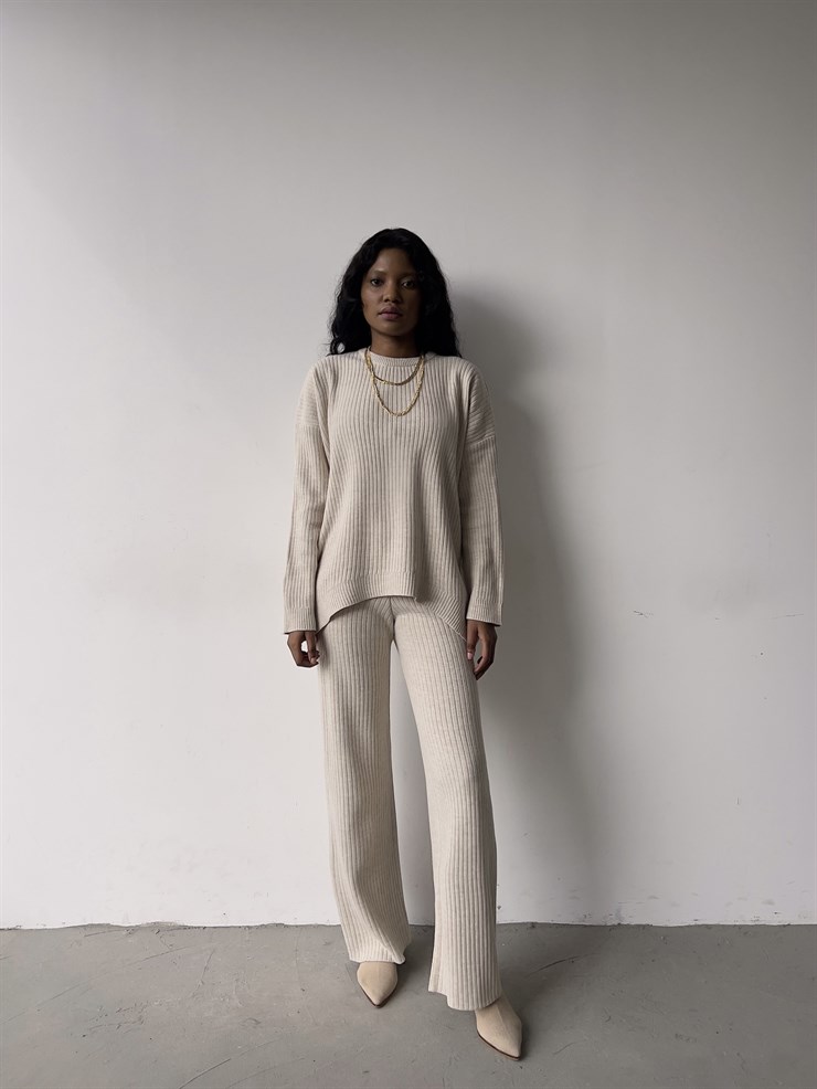 Bisiklet Yaka Geniş Paçalı Laura Kadın Bej Melanj Triko Takım 23K000283