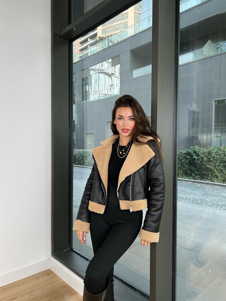 İçi Vegan Kürklü Leila Kadın Siyah Crop Mont 24k000152