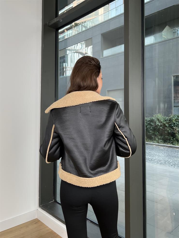 İçi Vegan Kürklü Leila Kadın Siyah Crop Mont 24k000152