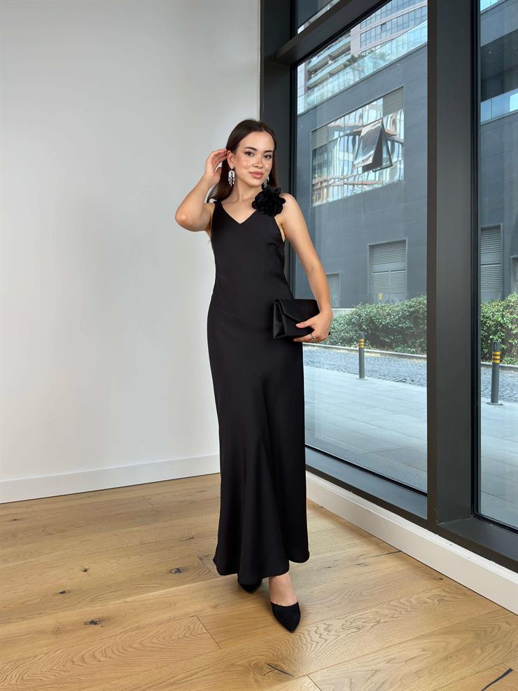 Gül detaylı Askılı V yaka Lenny Siyah Kadın  Elbise 25Y539