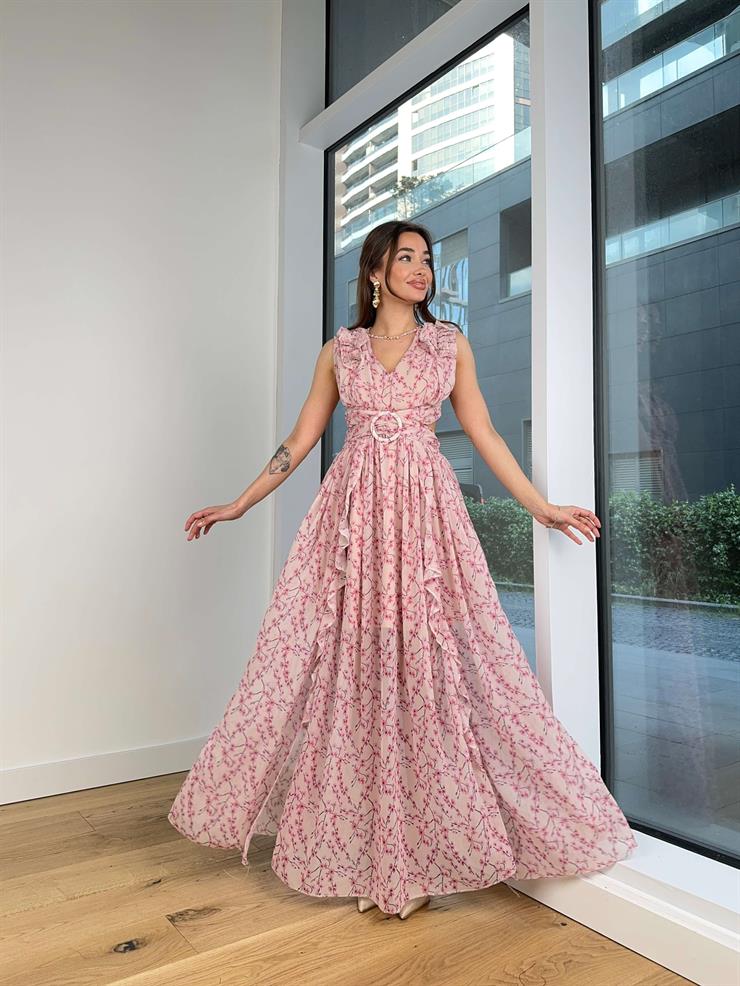 Askısı Ve Etek Kısmı Fırfır Detaylı V Yaka Arkası Çapraz Bağlamalı Leonel Kadın Pudra Maxi Elbise 24Y594