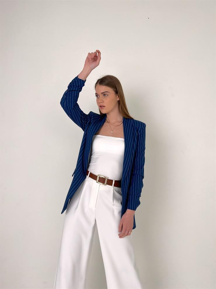 Kruvaze Yaka Düğme Kapamasız Lerri Kadın Lacivert Blazer Ceket 23Y000117