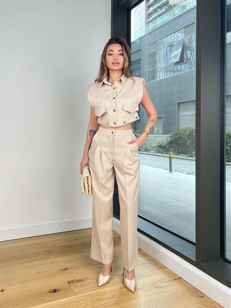 Kolsuz Crop Ceket Pens Detaylı Yüksek Bel Pantolon Leyn Taş Kadın Takım 25Y208