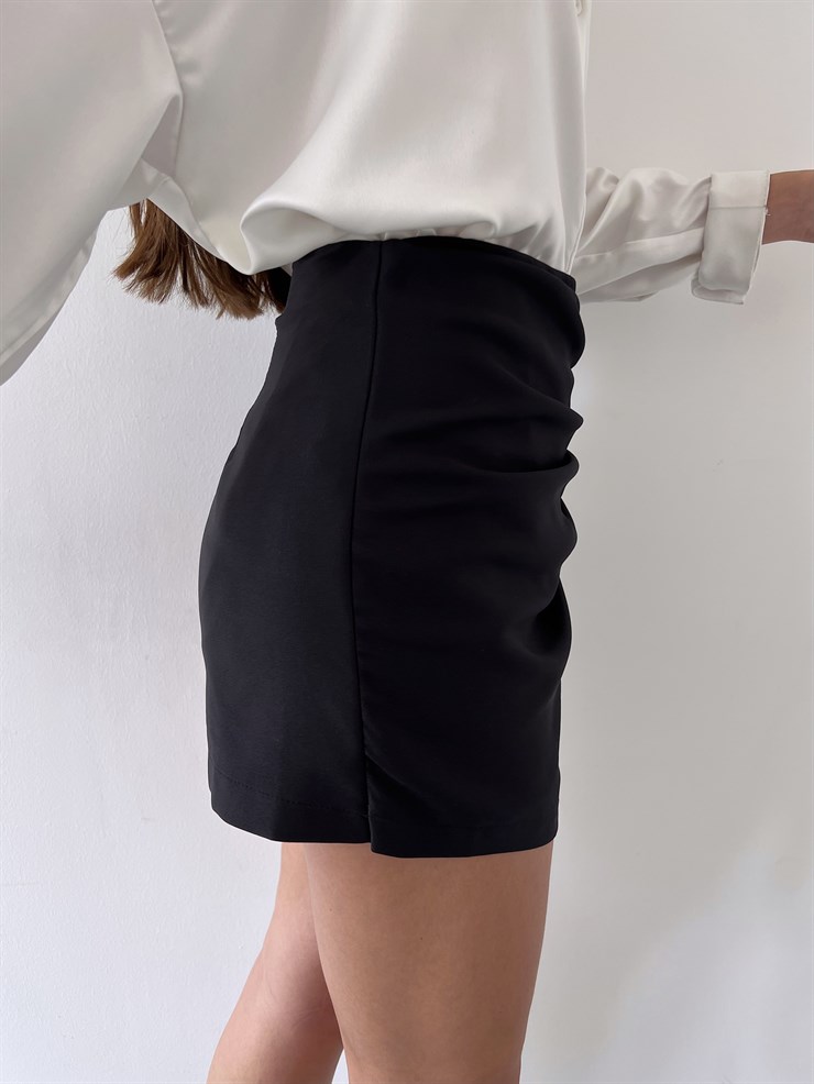 Beli Drape Önden Kapaklı Liana Kadın Siyah Şort Etek 22Y000253