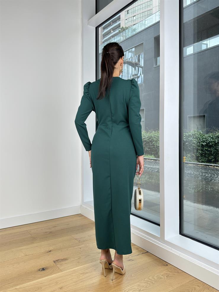 Kruvaze Yaka Fiyonk Detaylı Yırtmaçlı Liked Kadın Zümrüt Elbise 25K123