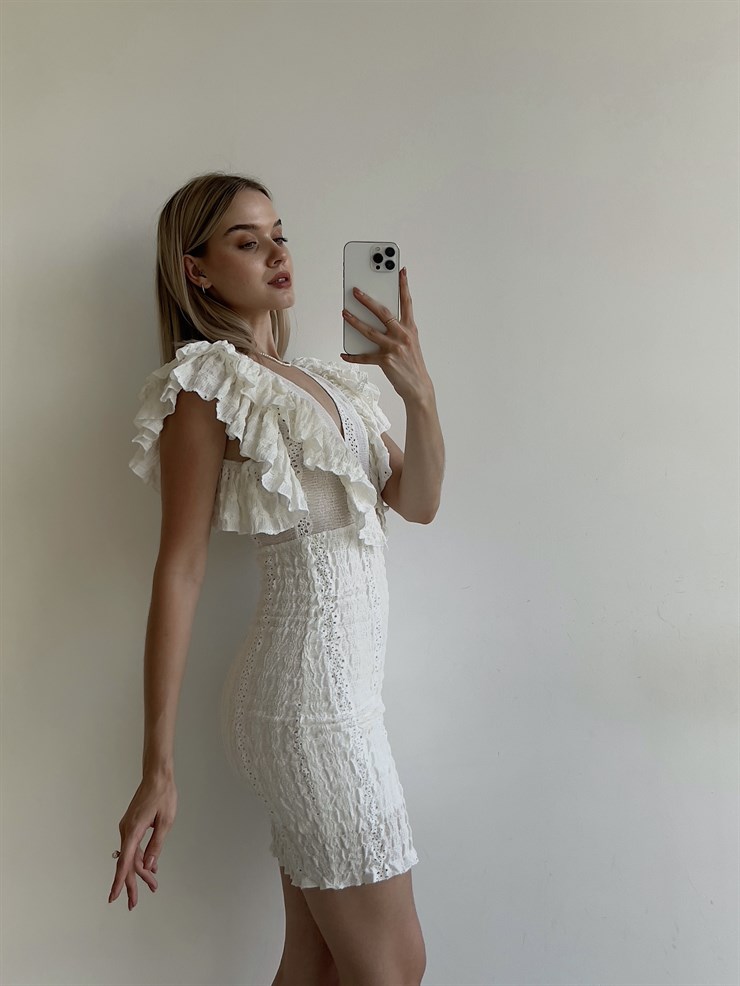 Likralı Omuzları Fırfırlı Mini Boy Preston Kadın Beyaz Fistolu Elbise 22Y000248