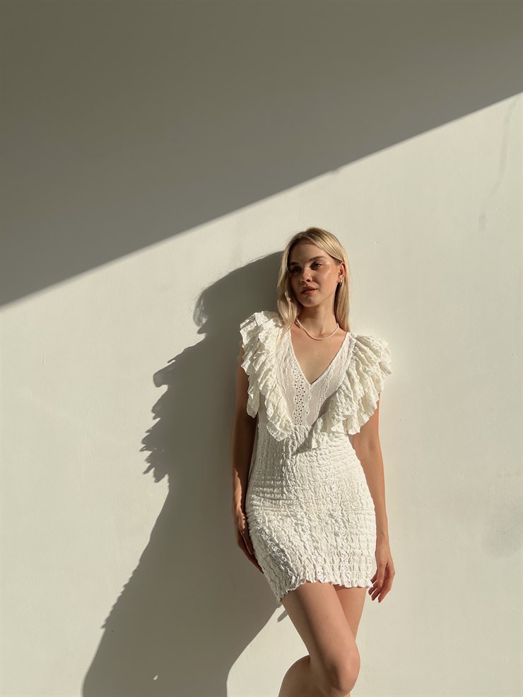 Likralı Omuzları Fırfırlı Mini Boy Preston Kadın Beyaz Fistolu Elbise 22Y000248