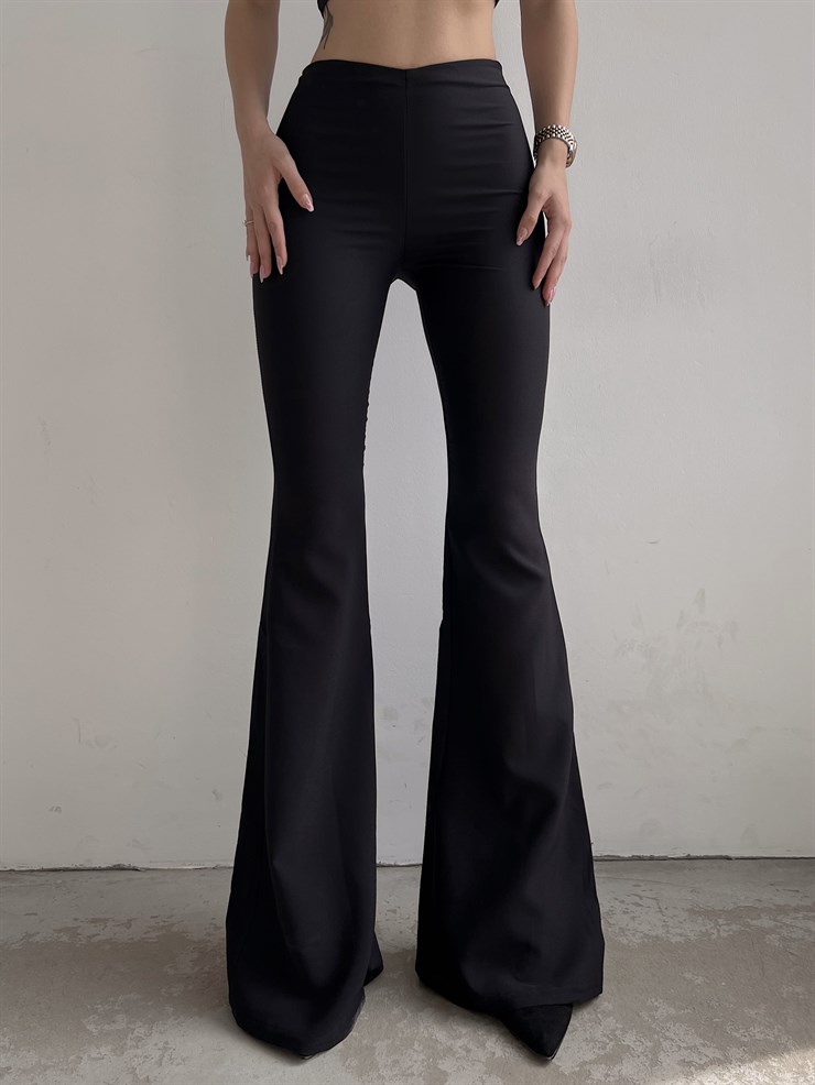 Likralı Yüksek Bel İspanyol Paça Kadın Siyah Pantolon 22K000111