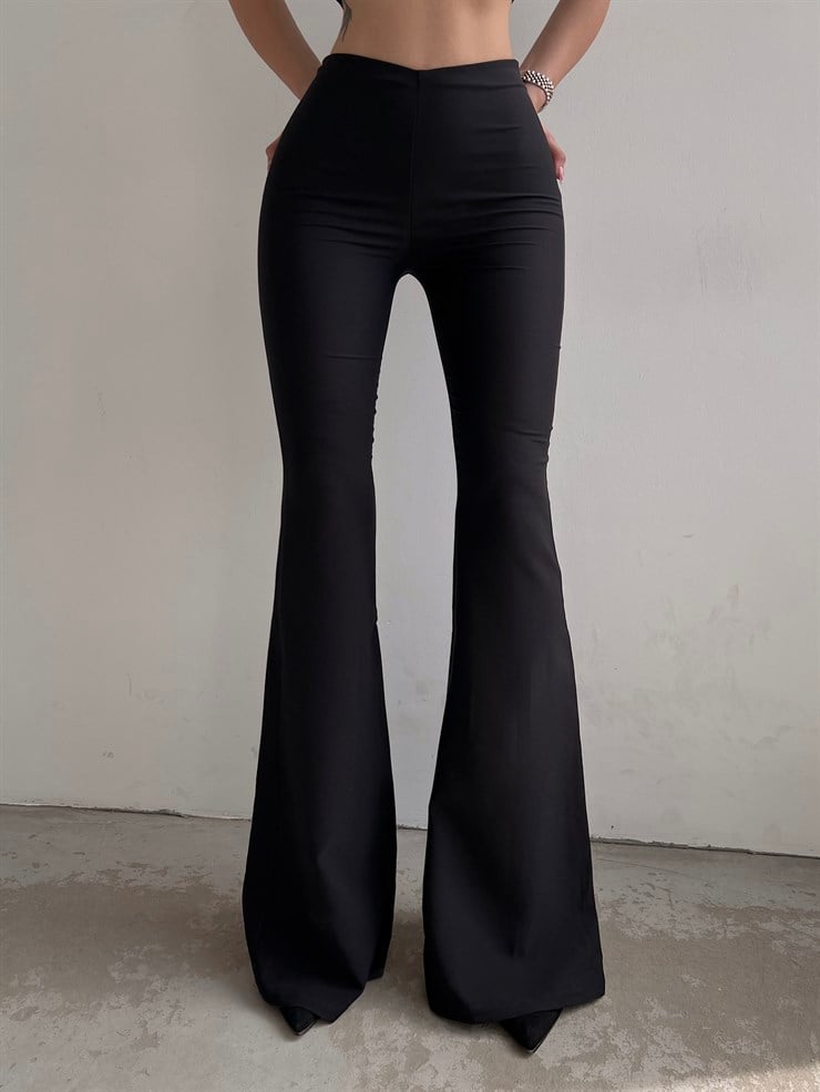 Likralı Yüksek Bel İspanyol Paça Kadın Siyah Pantolon 22K000111