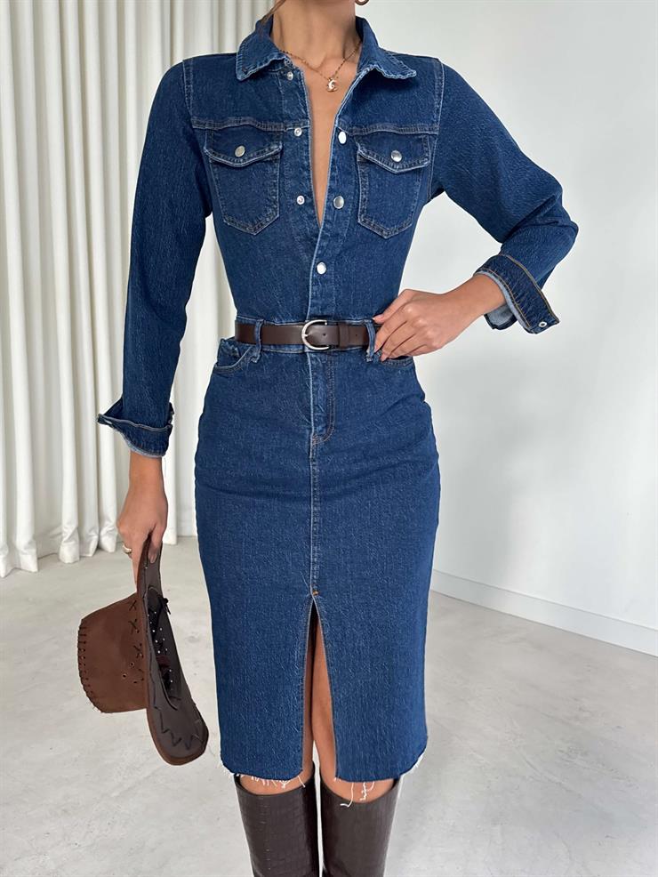 Önü Yırtmaçlı Düğmeli Cep Detaylı Linerda Lacivert Kadın Kot Elbise 26K261