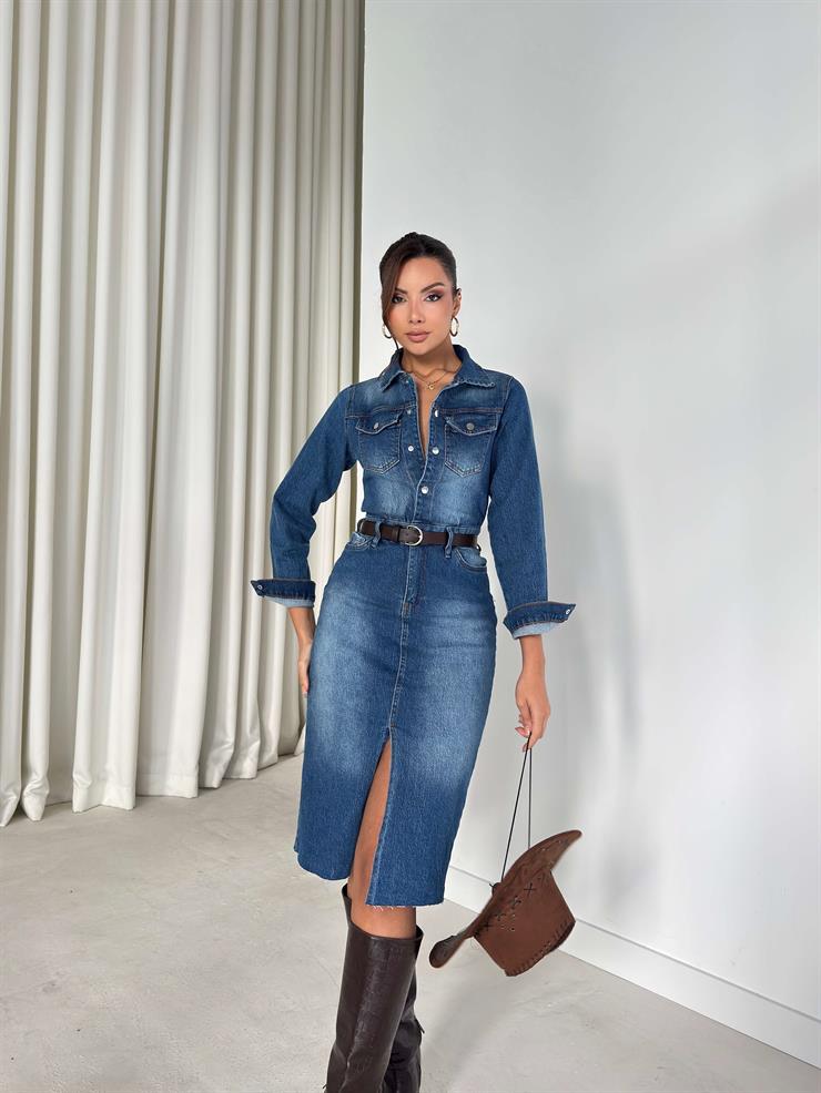 Önü Yırtmaçlı Düğmeli Cep Detaylı Linerda Mavi Kadın Kot Elbise 26K261