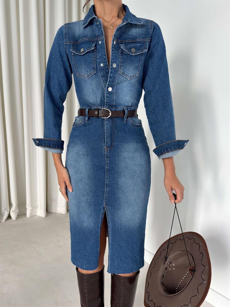 Önü Yırtmaçlı Düğmeli Cep Detaylı Linerda Mavi Kadın Kot Elbise 26K261