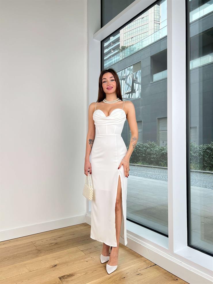 İnce Askılı Degaje Yaka Arkası Fiyonk Detaylı Lines Kadın Beyaz Elbise 24Y210