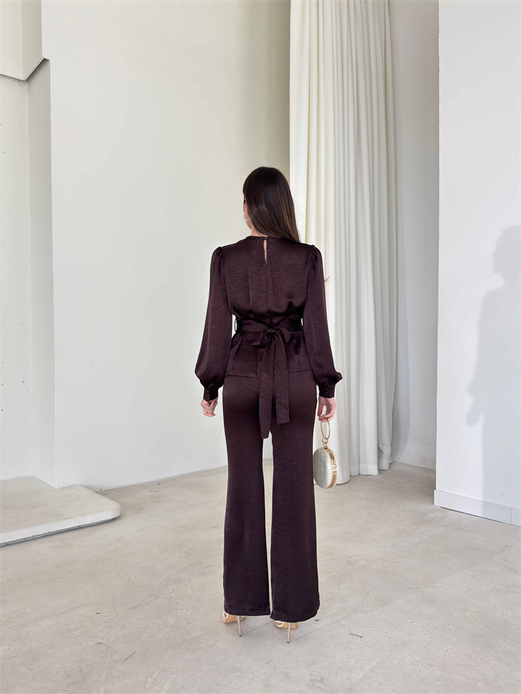 Kuşaklı Belden Oturtmalı Kolları Düğmeli Lirven Kahve Kadın İkili Takım 26Y053