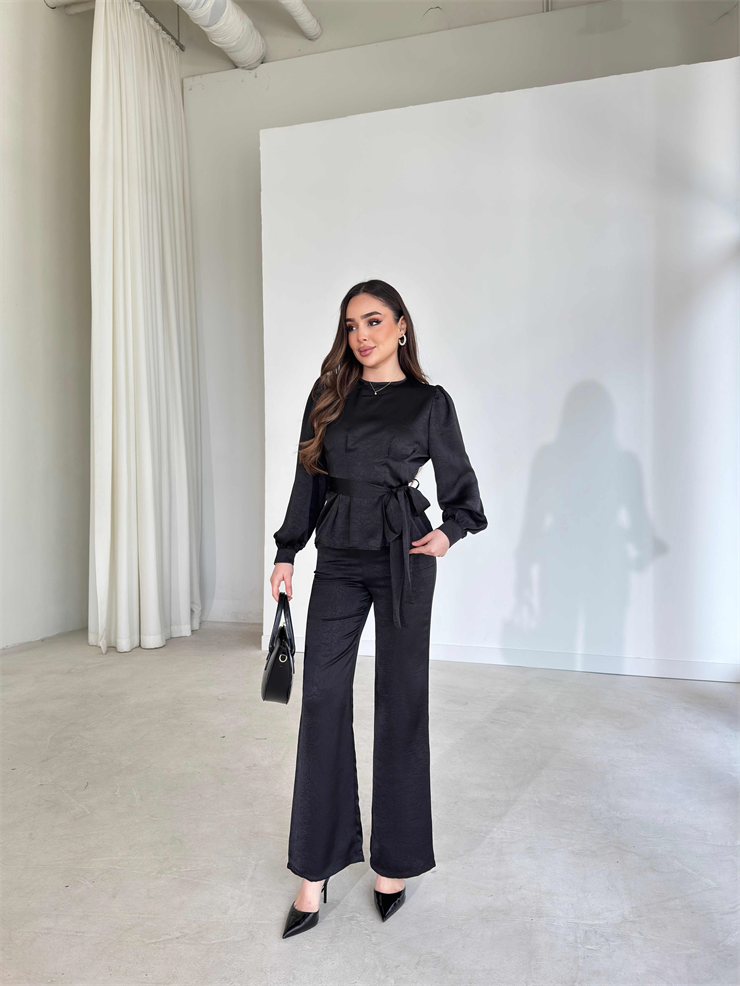 Kuşaklı Belden Oturtmalı Kolları Düğmeli Lirven Siyah Kadın İkili Takım 26Y053