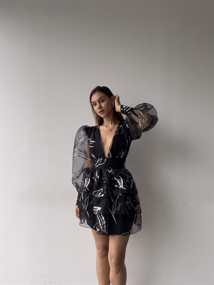 Eteği Fırfırlı Derin V Yaka Uzun Tül Kol Liva Kadın Siyah Elbise 23K000315