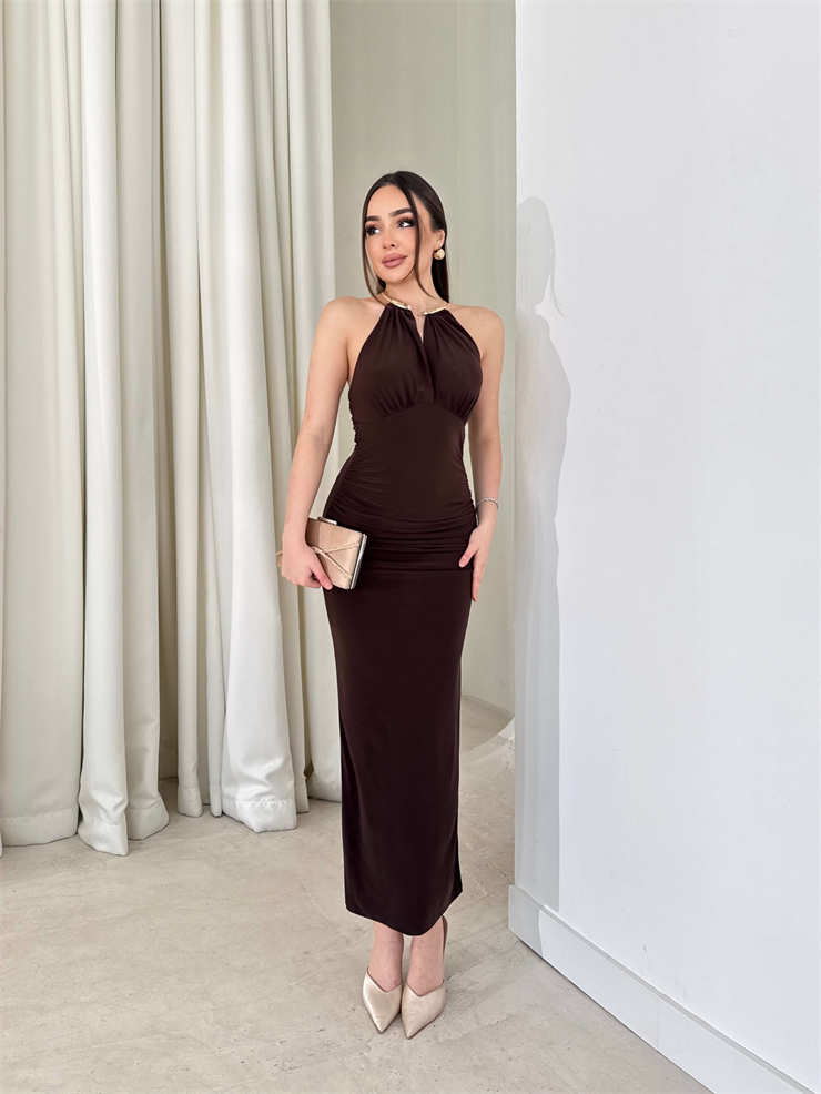 Boyundan Aksesuarlı Yandan Yırtmaçlı V Yaka Lonerme Kahve Kadın Elbise 26Y119