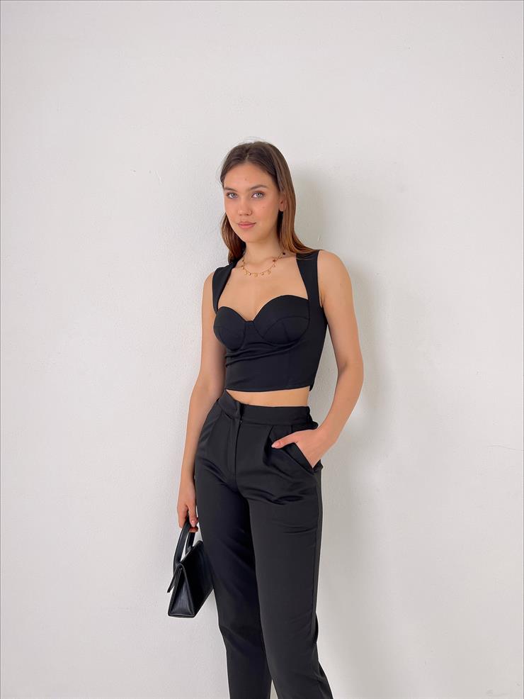 Arkası Fermuar Detaylı Askılı Crop Yüksek Bel Pens Detaylı Pantolon Lorus Kadın Siyah İkili Takım 23Y000025