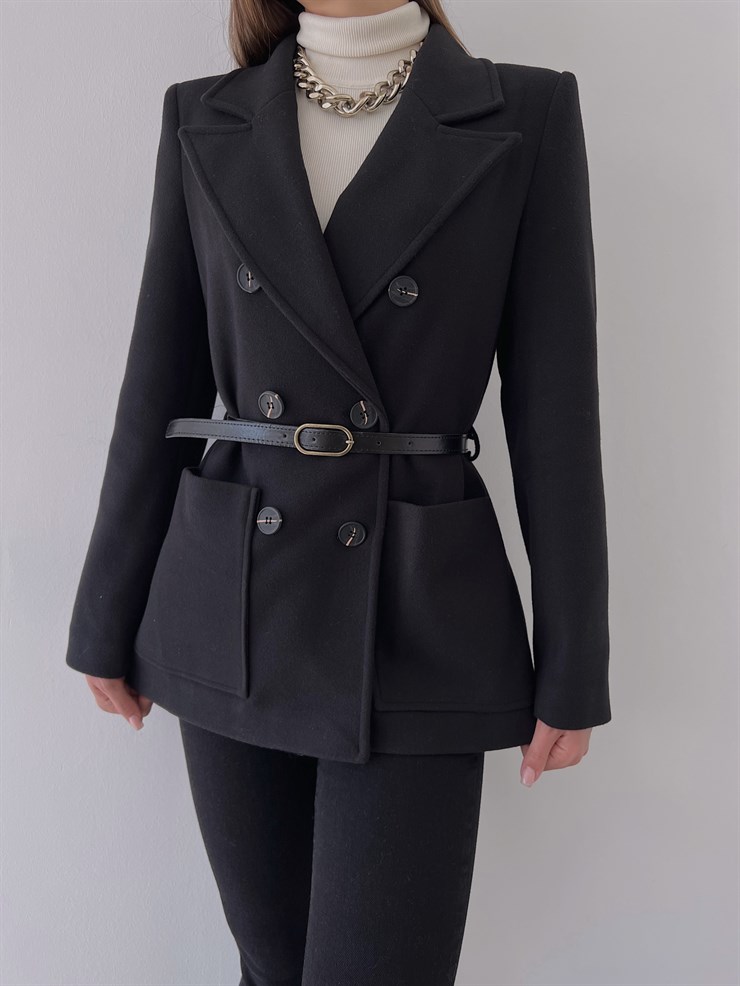 Kruvaze Yaka Yanları Cepli Önden Düğme Kapamalı Luiz Kadın Siyah Ceket 23K000273