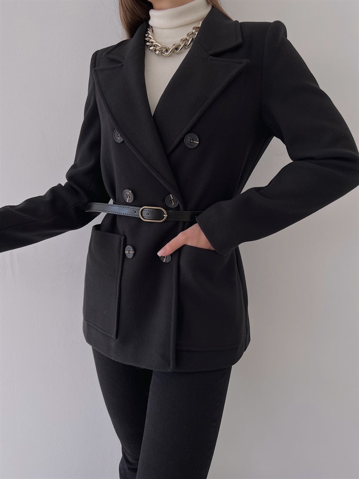 Kruvaze Yaka Yanları Cepli Önden Düğme Kapamalı Luiz Kadın Siyah Ceket 23K000273