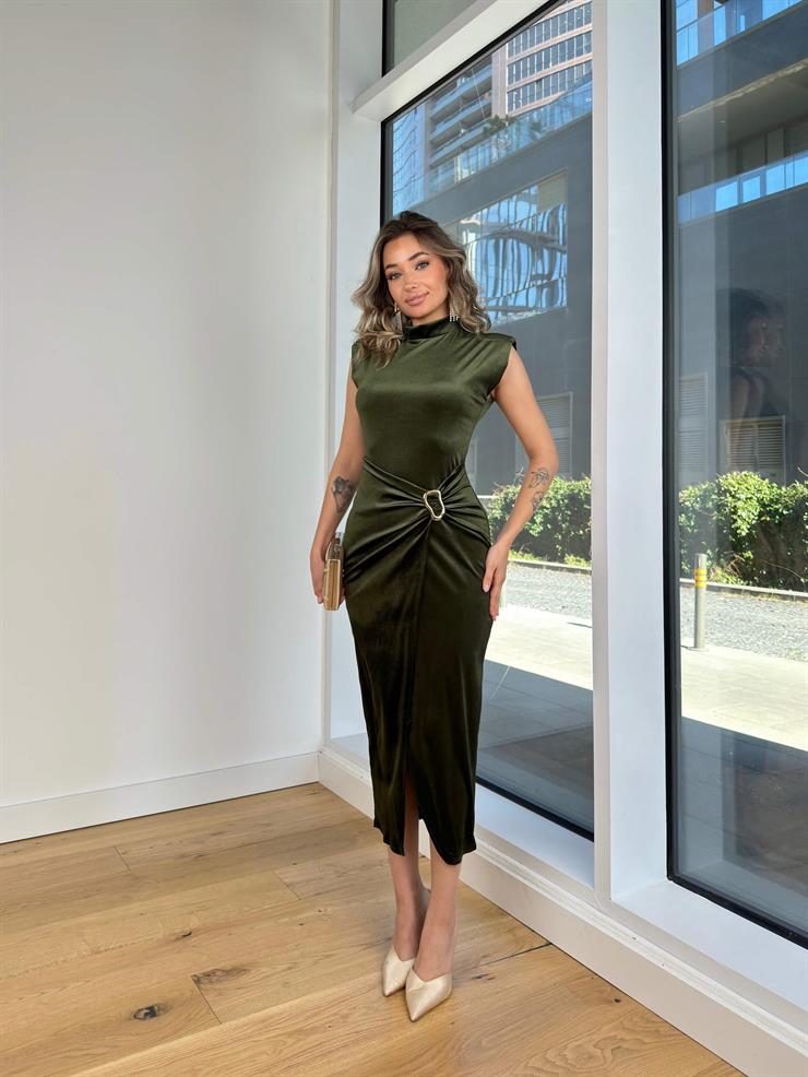 Yarım Boğazlı Kolsuz Eteği Kruvaze Kadife Lukeny Haki Kadın Elbise 25K392