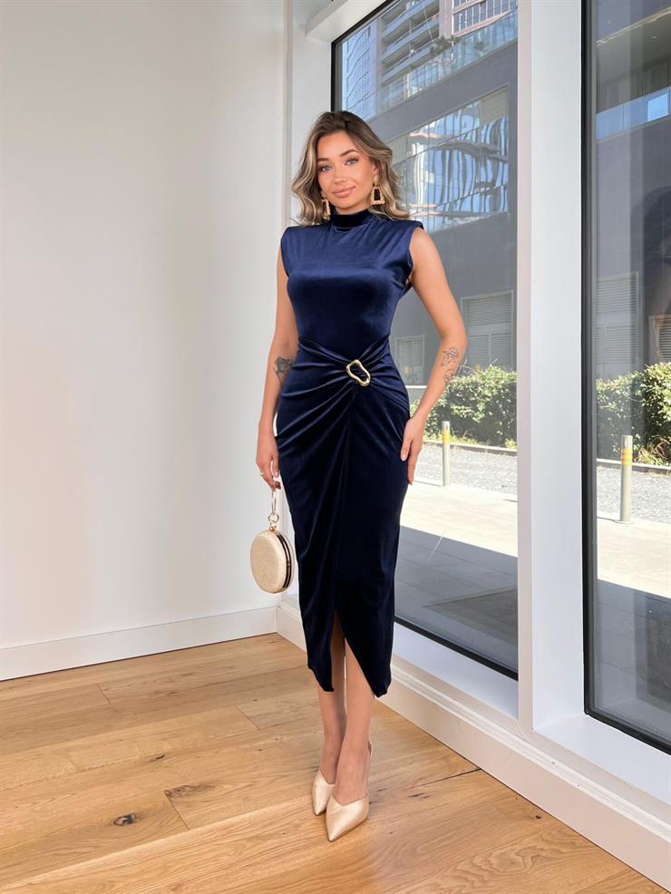 Yarım Boğazlı Kolsuz Eteği Kruvaze Kadife Lukeny Lacivert Kadın Elbise 25K392